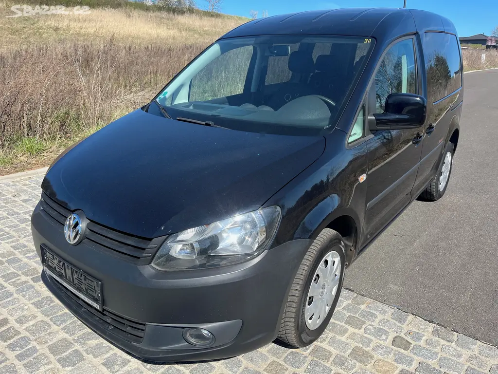 Volkswagen Caddy 1.2 TSI LiFE 2x šoupačky